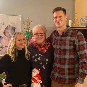 Meet your Posher, Debbie